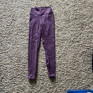 AYBL leggings size small